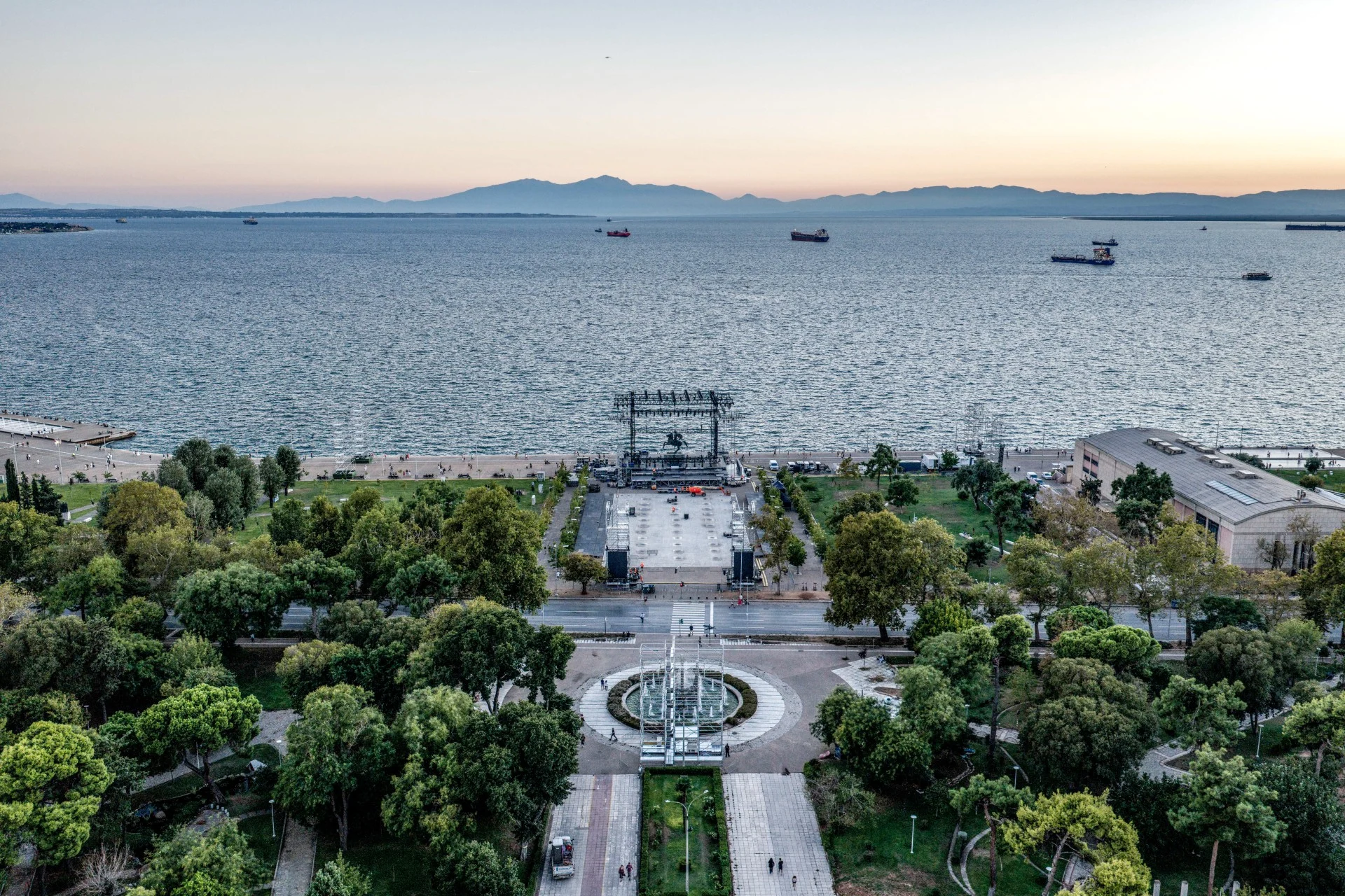ΔΕΘ και Ρέμος προκαλούν τουριστική φρενίτιδα στη Θεσσαλονίκη