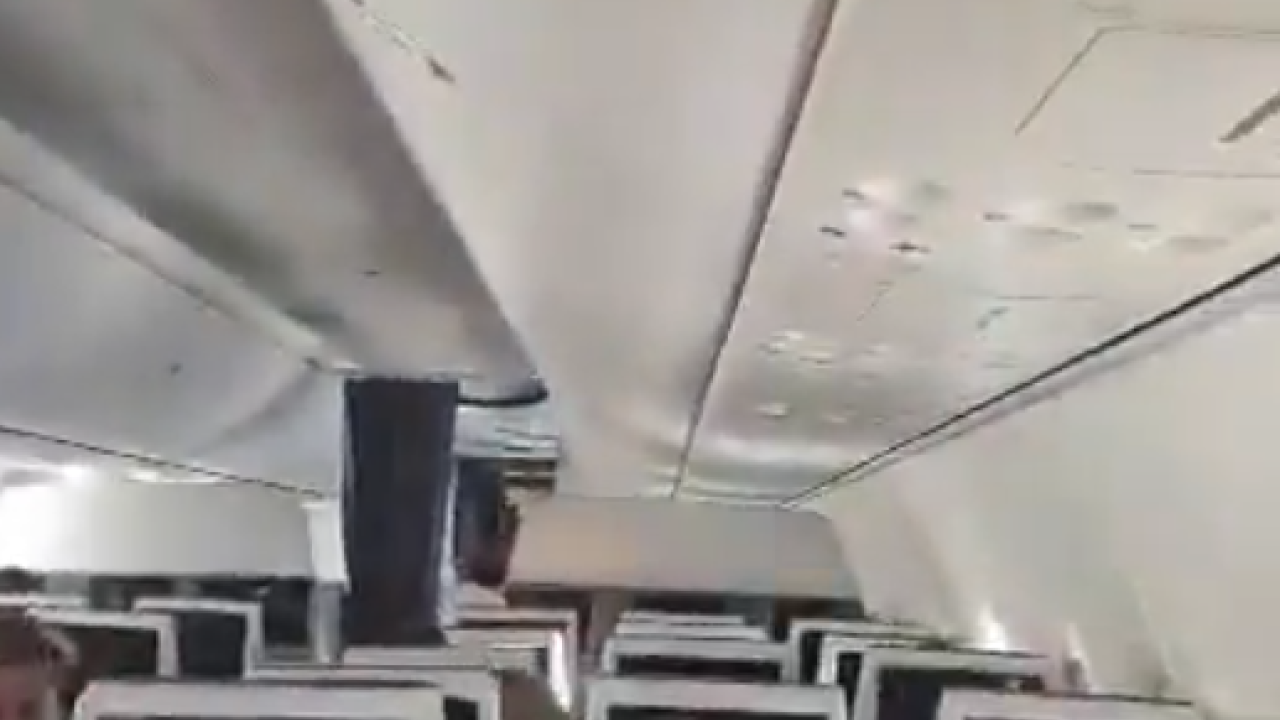 Flydubai: Αποκολλήθηκε το πηδάλιο μετά τη βουτιά των 4.000 μέτρων