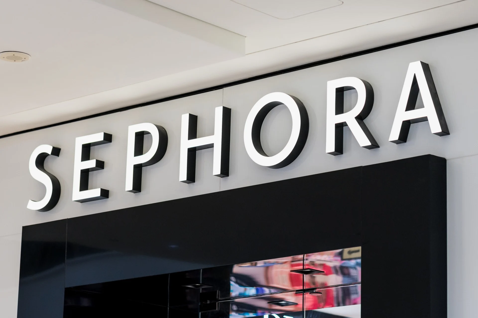 LVMH’s cosmetics business registers strong gains in Greece in 2025