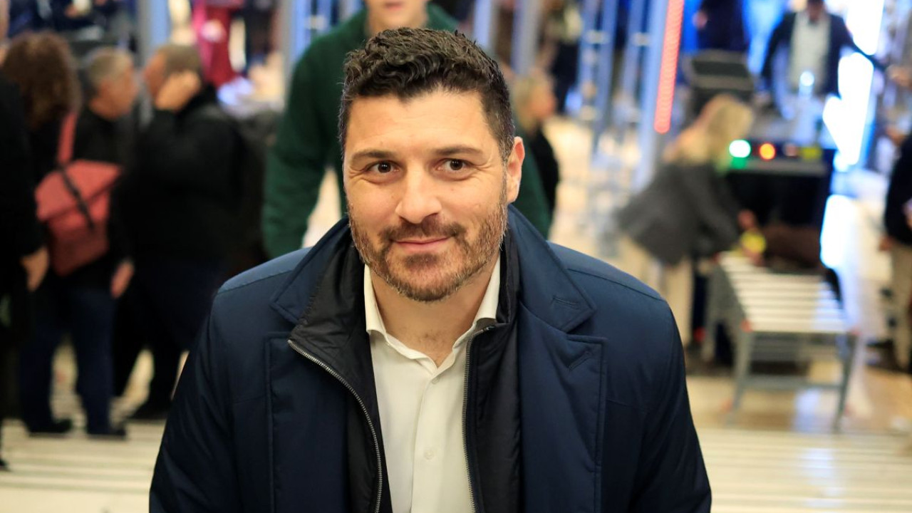 Τεμπονέρας: Tρομοκρατία σε εργαζόμενους, η «ευημερία» της κυβέρνησης Μητσοτάκη