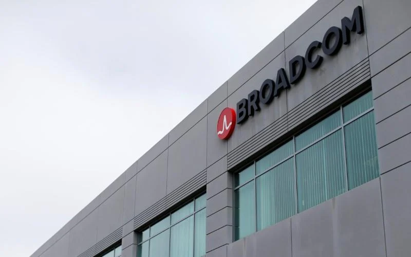 Η Broadcom σηκώνει 60 δισ. δολάρια για chips – Η Anthropic στο επίκεντρο του νέου mega deal