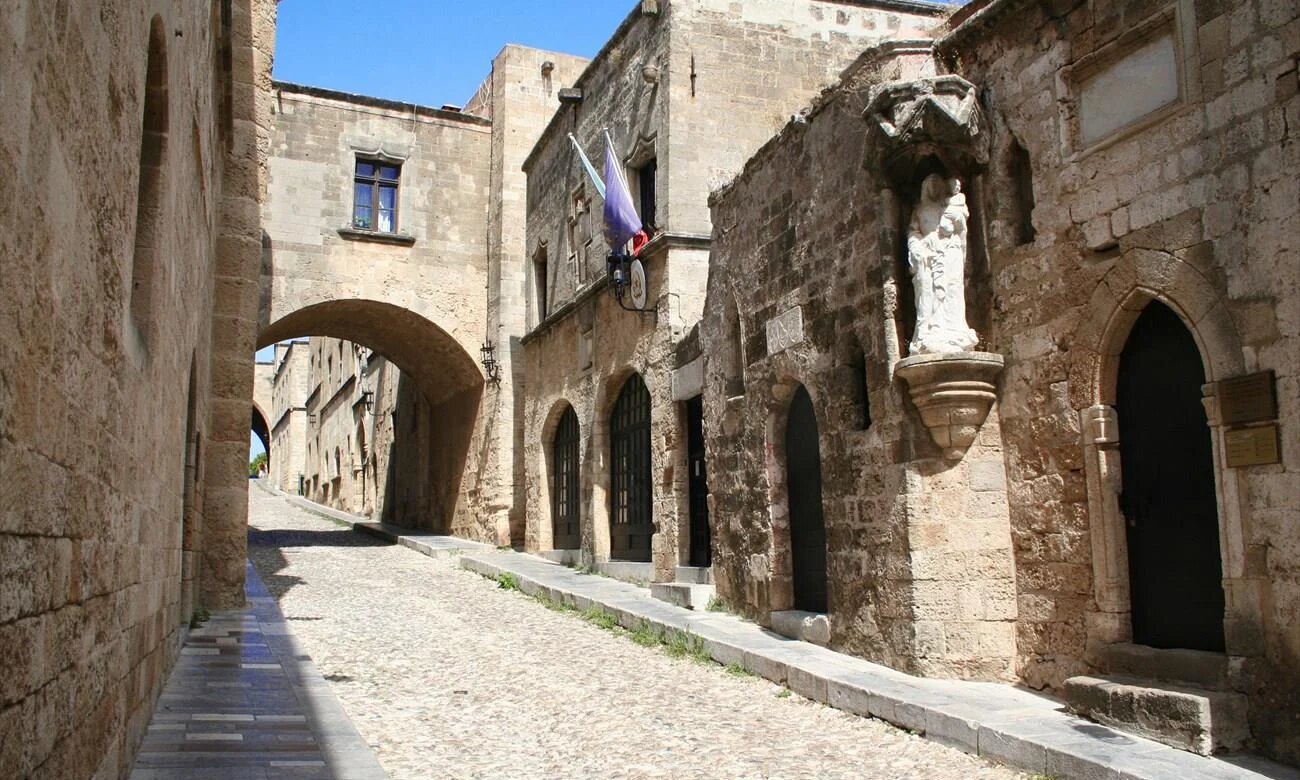 «Μεγάλη ευκαιρία για το Νότιο Αιγαίο η αγορά της Ινδίας, με αιχμή γαμήλιο τουρισμό , γαστρονομία και πολιτισμό