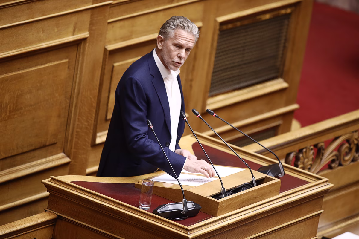 Γερουλάνος: Ποιος σας είπε ποτέ ότι στην εξωτερική πολιτική η υποτέλεια εγγυάται την ασφάλεια;
