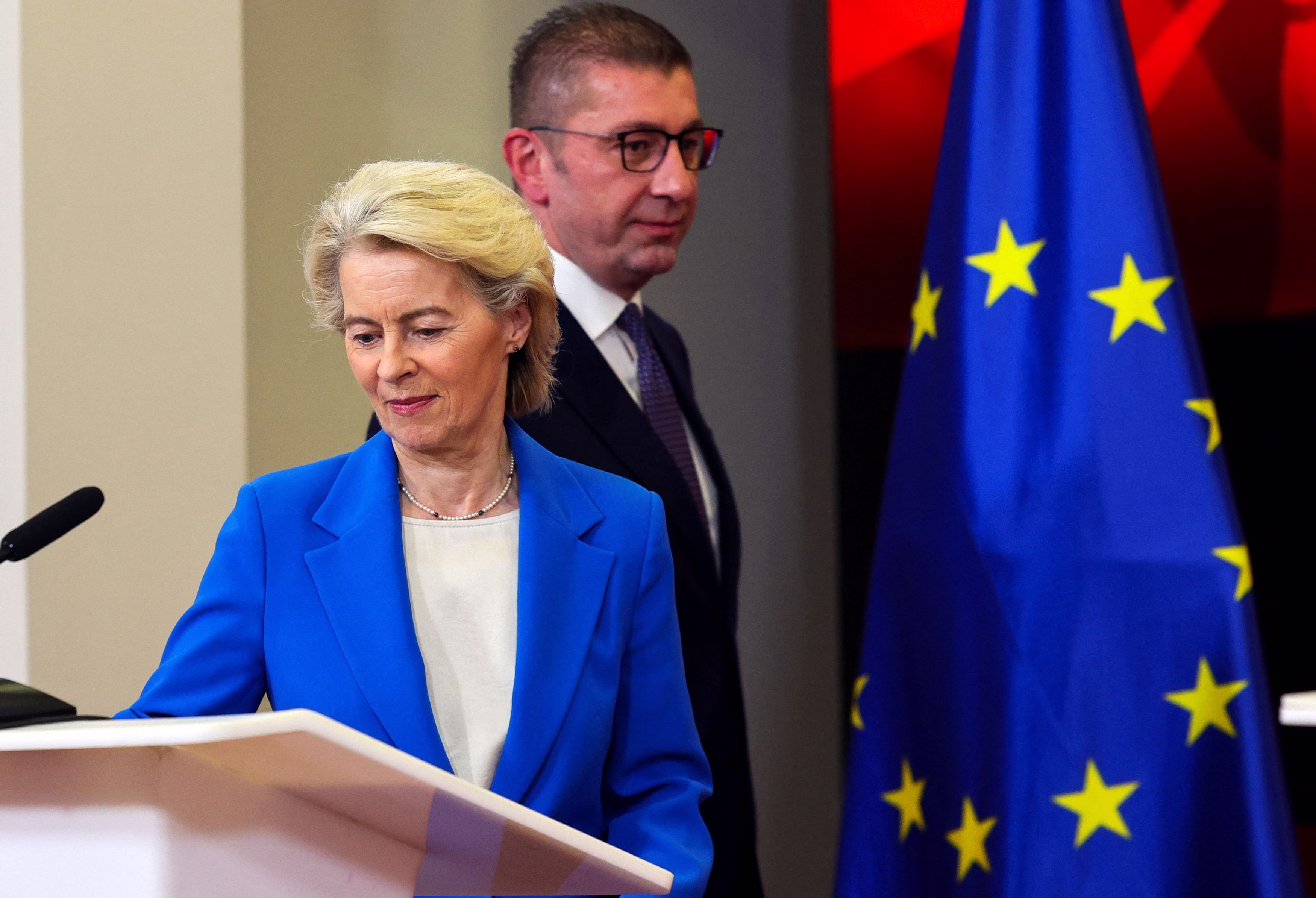 Ερώτηση Μανιάτη και Αρναούτογλου για τις δηλώσεις φον ντερ Λάιεν: Ζητούν πλήρη σεβασμό της Συμφωνίας των Πρεσπών
