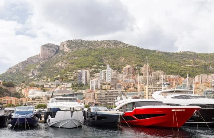 The power of mobility at sea