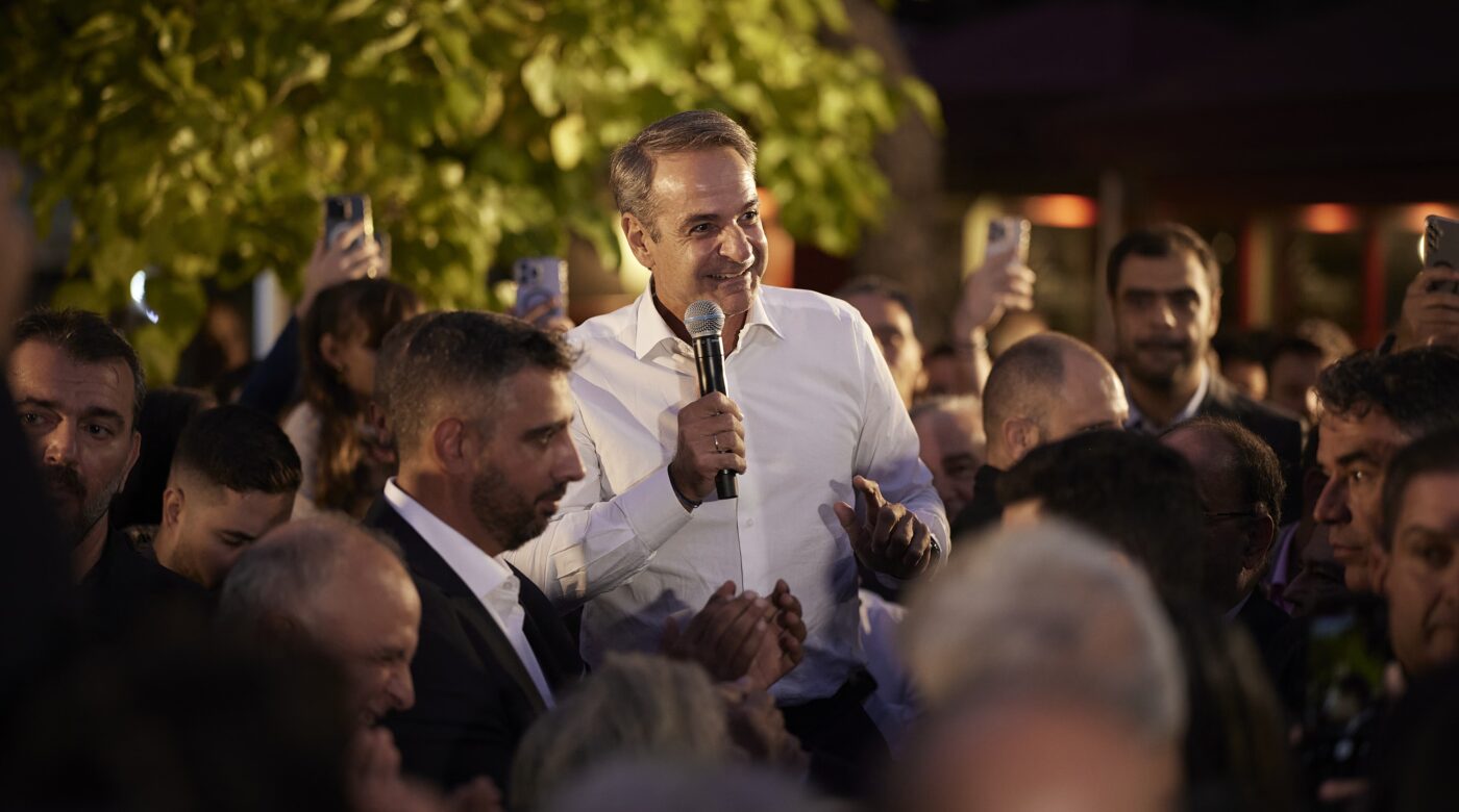Ξανά «αυτοδυναμία ή χάος», «μονοπώλιο» στην ασφάλεια και «εισαγόμενη» ακρίβεια από Μητσοτάκη - Τι είπε στα Βριλήσσια