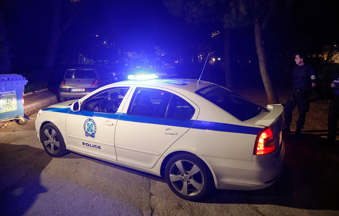 «Γάζωσαν» αυτοκίνητο με σφαίρες – Στο χειρουργείο 26χρονος – News.gr
