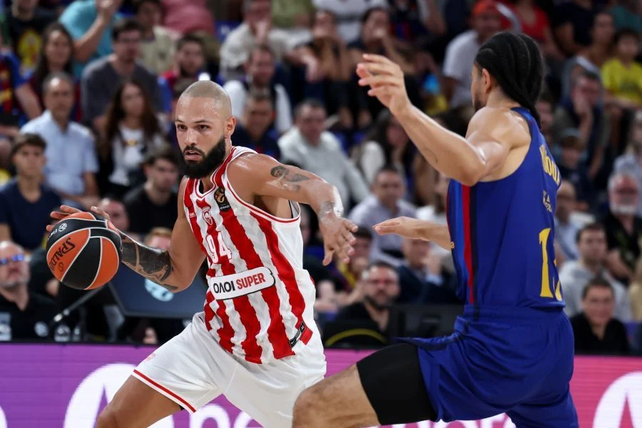 Το... χαβά του ο Ολυμπιακός, άλωσε και την Βαρκελώνη
