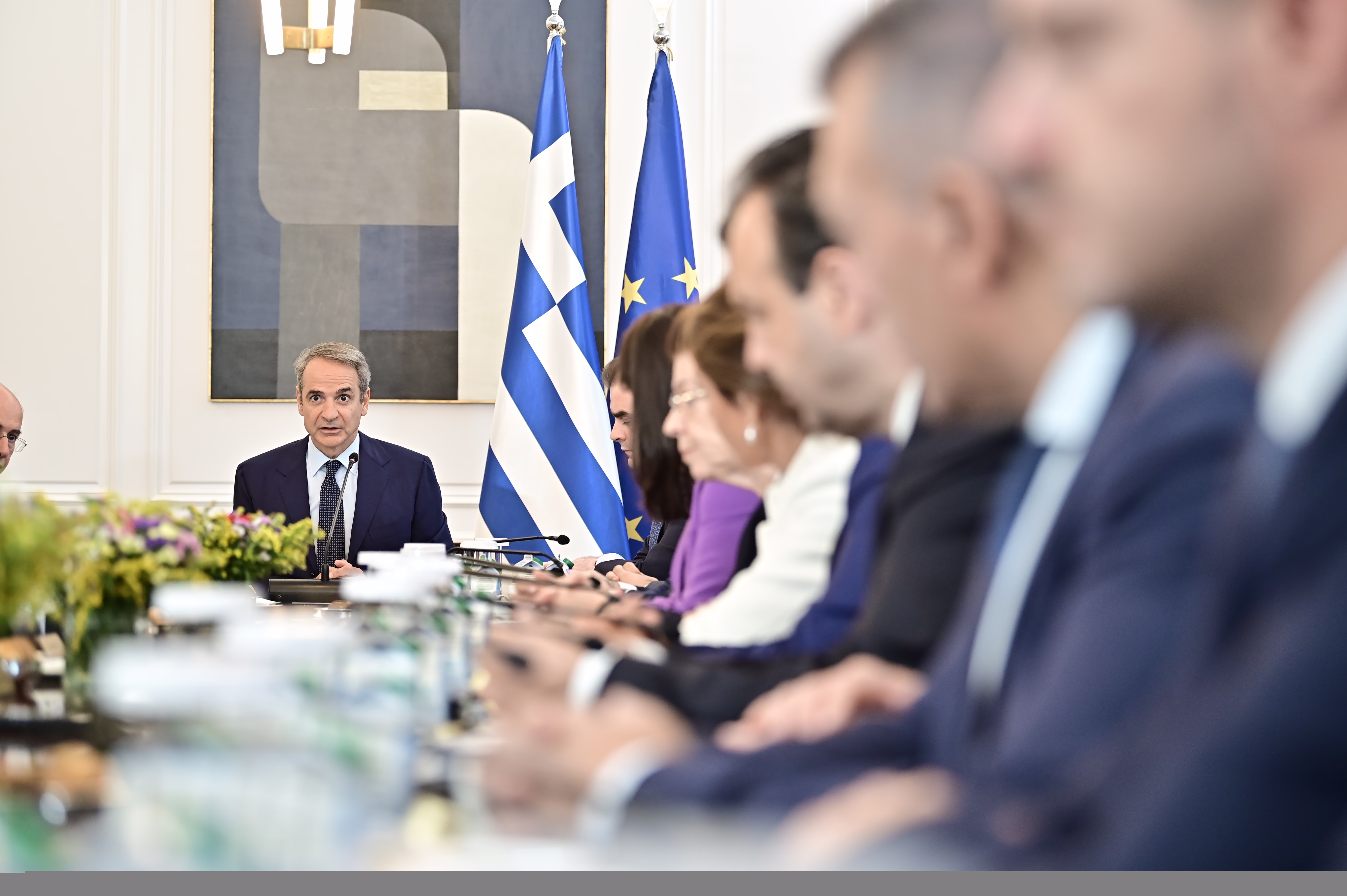 Κυβέρνηση των επιστολών και των επιδομάτων - Τι είπε και τι δεν είπε για τα καύσιμα ο πρωθυπουργός