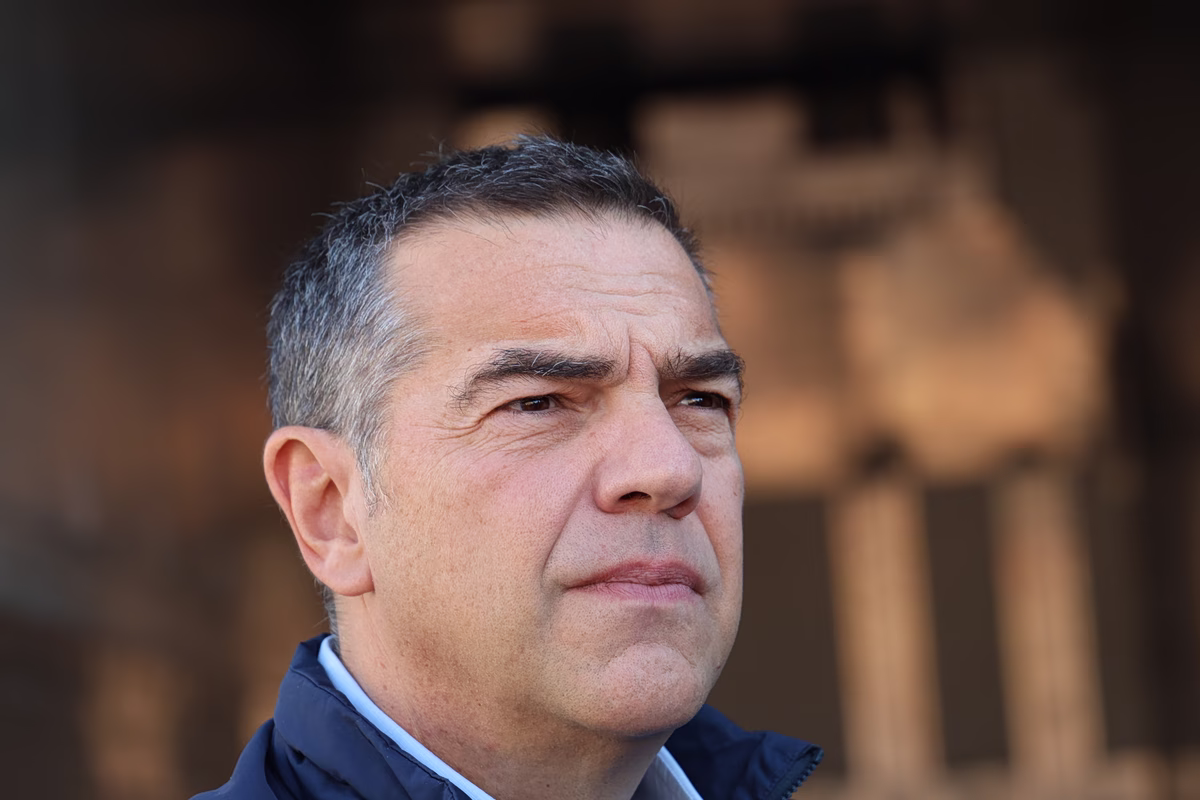 Τσίπρας: Σε διάταξη μάχης η ΕΛΑΣ - Γράφεται το εκλογικό πρόγραμμα, μήνας περιοδειών ο Οκτώβριος