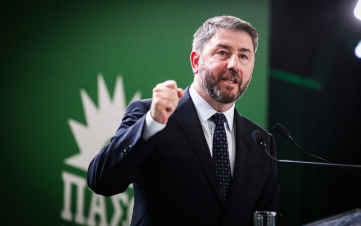 Ανδρουλάκης: Η σύνταξη είναι δικαίωμα - Οι τέσσερις δεσμεύσεις του ΠΑΣΟΚ