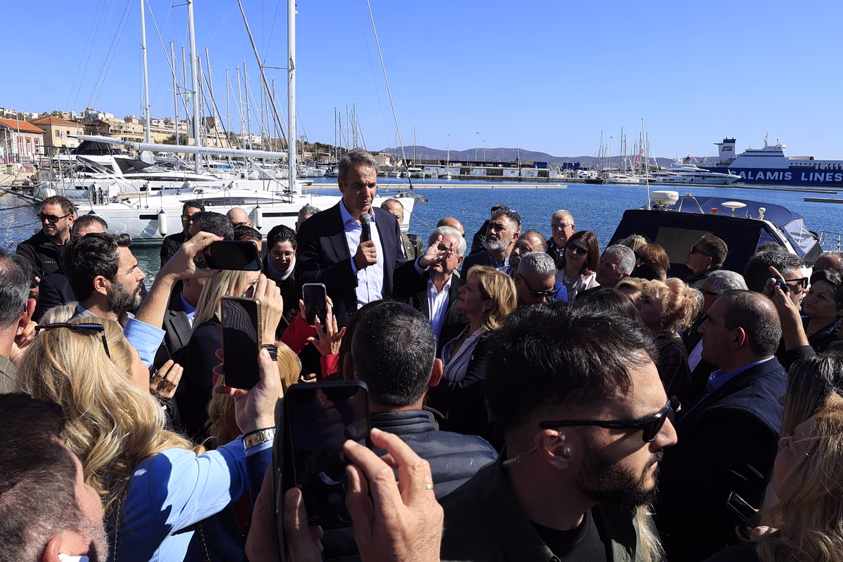 Μητσοτάκης: Ξορκίζει τις κοινωνικές αντιδράσεις - Επαναφέρει τα περί σταθερότητας και το αφήγημα «ή εμείς ή το χάος»