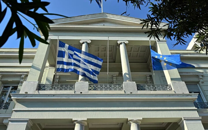ΥΠΕΞ για την τραγωδία στην Πεσαβάρ: «Η Ελλάδα στέκεται στο πλευρό του λαού και της κυβέρνησης του Πακιστάν»