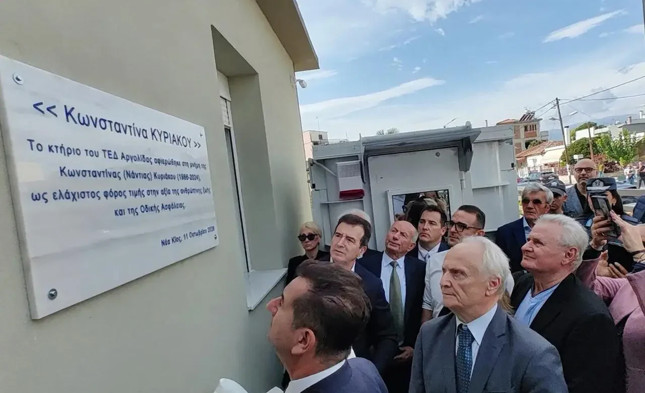 Όλοι υποτασσόμαστε στους κανόνες της δημοκρατίας και τους νόμους