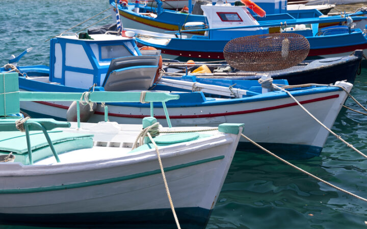 Στα 40 λεπτά η επιδότηση αλιευτικού πετρελαίου για το διάστημα Σεπτεμβρίου-Οκτωβρίου και νέα δράση στήριξης για ζημιές στα δίχτυα
