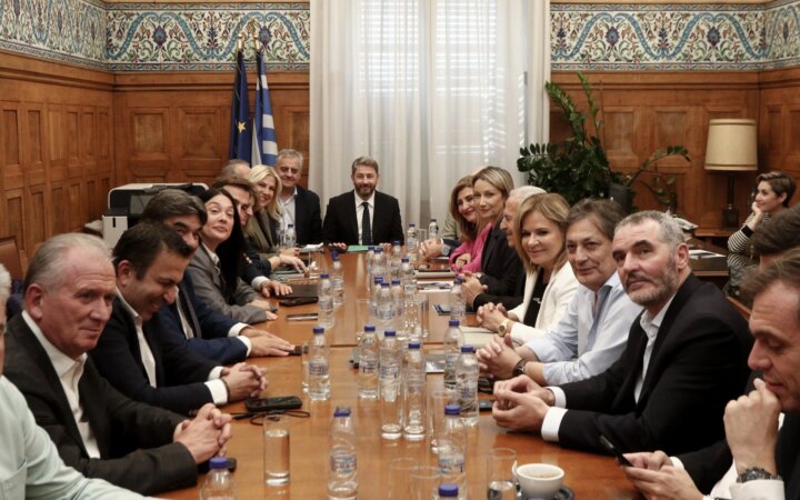 Ν. Ανδρουλάκης στην Κ.Ο. του ΠΑΣΟΚ «Μην αφήνετε να πέφτει τίποτα κάτω
