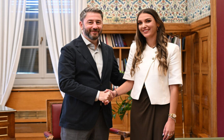 Και επίσημα στο ΠΑΣΟΚ η Μυρτώ Κοροβέση