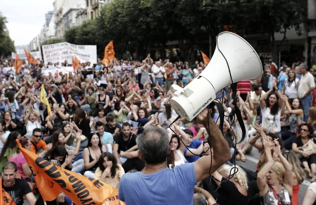 Ποιοι κατεβαίνουν στους δρόμους, τι ισχύει για μετρό και μέσα μεταφοράς