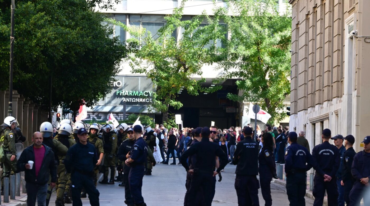 Πριν από εμάς για εμάς...