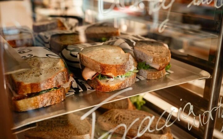 Bandit Bakery: Η νέα γευστική «συμμορία» του Βύρωνα