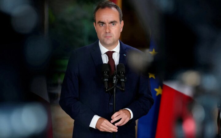 Διάγγελμα Λεκορνί: 10 εκατ. βαρέλια ντίζελ για πτώση των τιμών καυσίμων