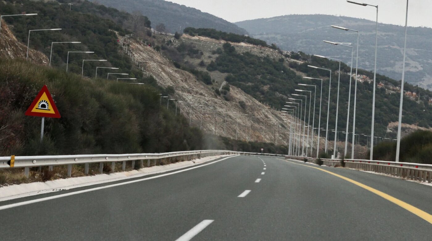 Διακοπή κυκλοφορίας οχημάτων άνω των 3,5 τόνων μεταξύ των κόμβων Κομοτηνής και Βαφέικων Ξάνθης, λόγω θυελλωδών ανέμων