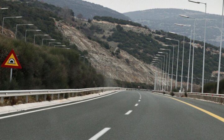Διακοπή κυκλοφορίας οχημάτων άνω των 3,5 τόνων μεταξύ των κόμβων Κομοτηνής και Βαφέικων Ξάνθης, λόγω θυελλωδών ανέμων