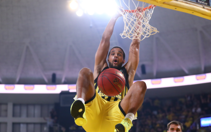 Eurocup: Ο Άρης σάρωσε 93-80 την Μπούργος υπό το βλέμμα του Νίκου Γκάλη
