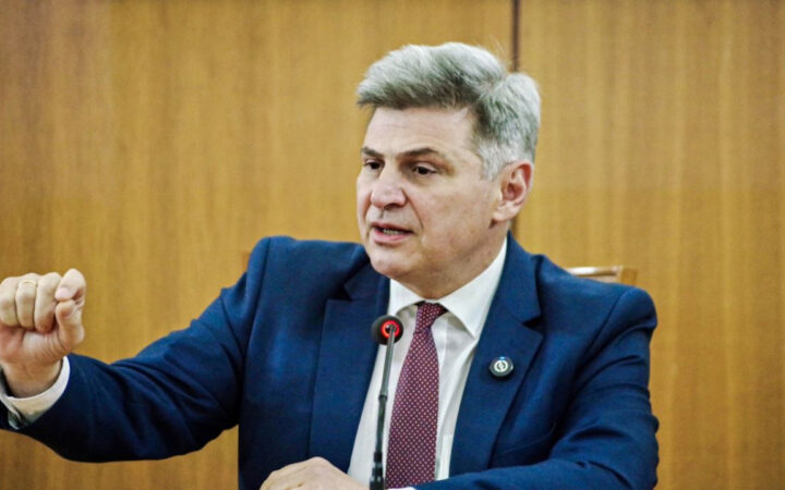 Βολές Φαραντούρη για απώλεια αγροτικών κονδυλίων