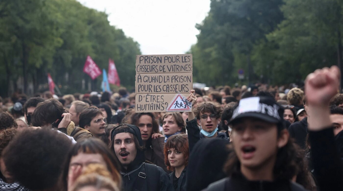 Στη φυλακή 217 άτομα για τις ταραχές του Σαββατοκύριακου