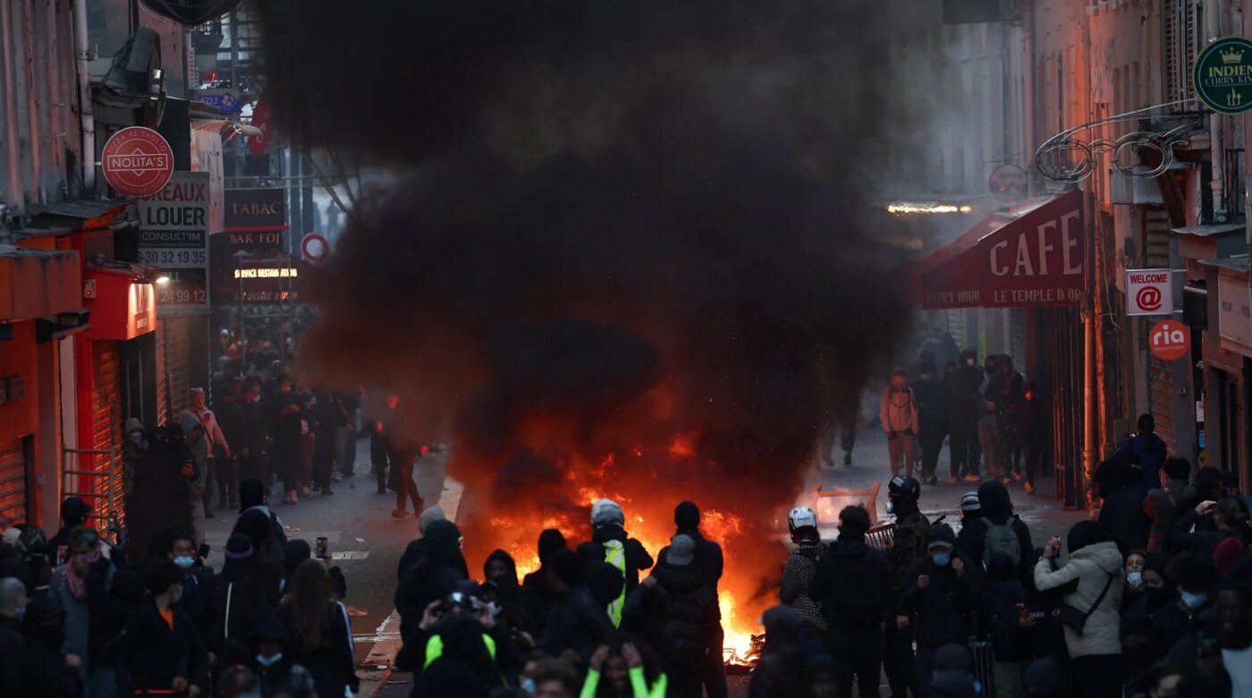 Ταραχές στη Γαλλία: Υπέβαλε την παραίτησή του ο υπουργός Εσωτερικών