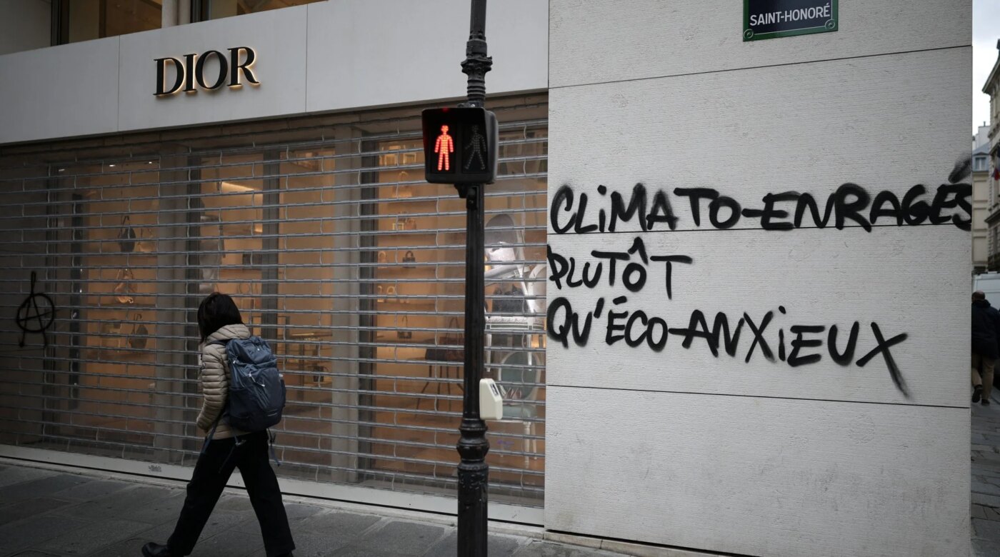 Νέα απαγόρευση κυκλοφορίας και συγκεντρώσεων στο Παρίσι, για τρίτη συνεχόμενη νύχτα