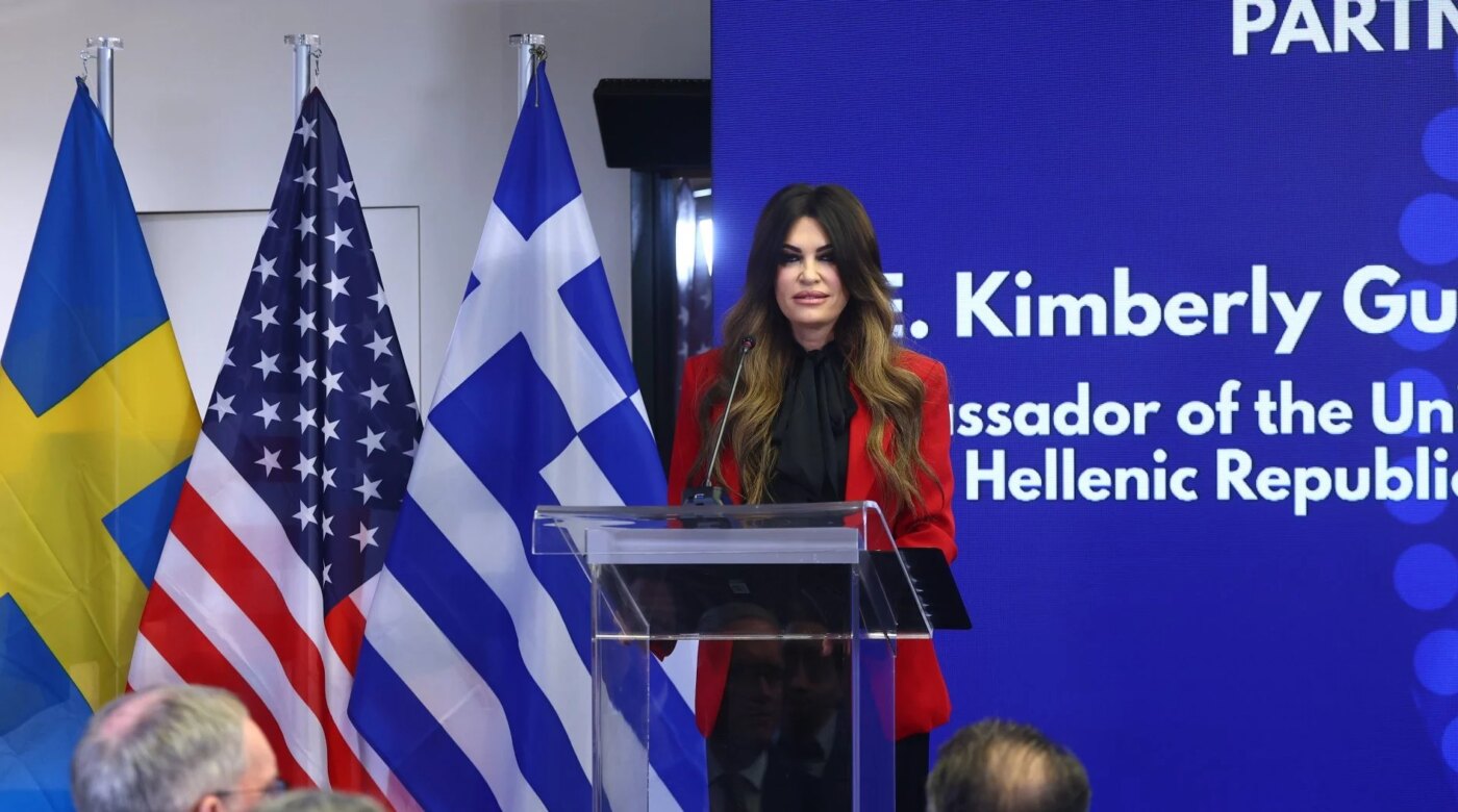 «Προωθεί αποτελεσματικά την ατζέντα Τραμπ στην Ελλάδα»