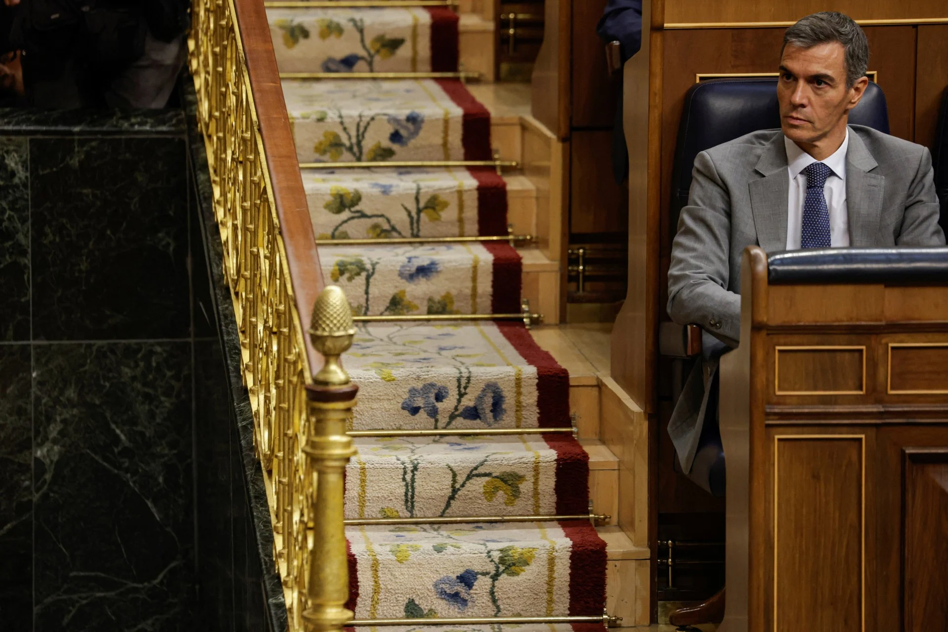 Η Βουλή καταψήφισε την πρώτη πράξη νομοθετικού περιεχομένου της κυβέρνησης Σάντσεθ για τη στέγαση