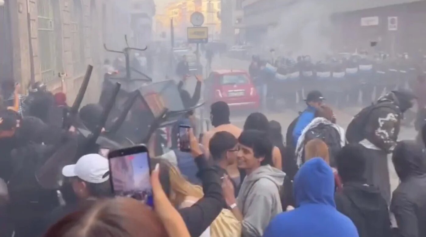 Συγκρούσεις της αστυνομίας με διαδηλωτές στο κέντρο του Μιλάνου (Βίντεο)