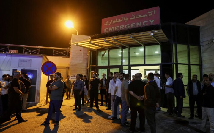 7 νεκροί και 40 τραυματίες από την επίθεση στην ελληνορθόδοξη εκκλησία