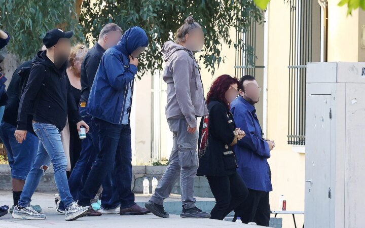 Πυρ ομαδόν από τους «λογιστές» κατά Φίλιππου Καμπούρη