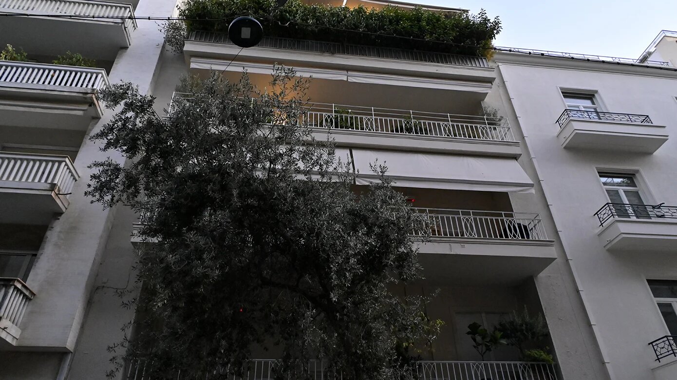 Νέα έρευνα στο ιατρείο στο Κολωνάκι παρουσία εισαγγελέα – News.gr