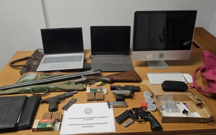 Χειροπέδες σε 78χρονο για κλοπές από σταθμευμένα οχήματα