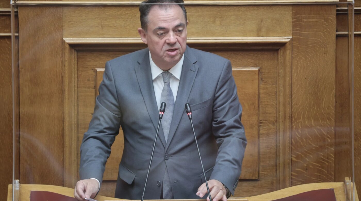 Διαγραφή του βουλευτή τoυ ΠΑΣΟΚ Δημ. Κωνσταντόπουλου ζητεί η ΕΛΑΣ
