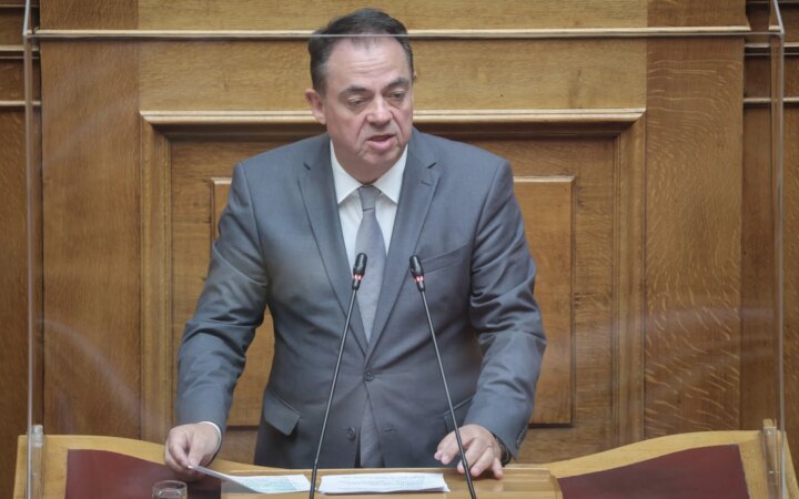 Διαγραφή του βουλευτή τoυ ΠΑΣΟΚ Δημ. Κωνσταντόπουλου ζητεί η ΕΛΑΣ