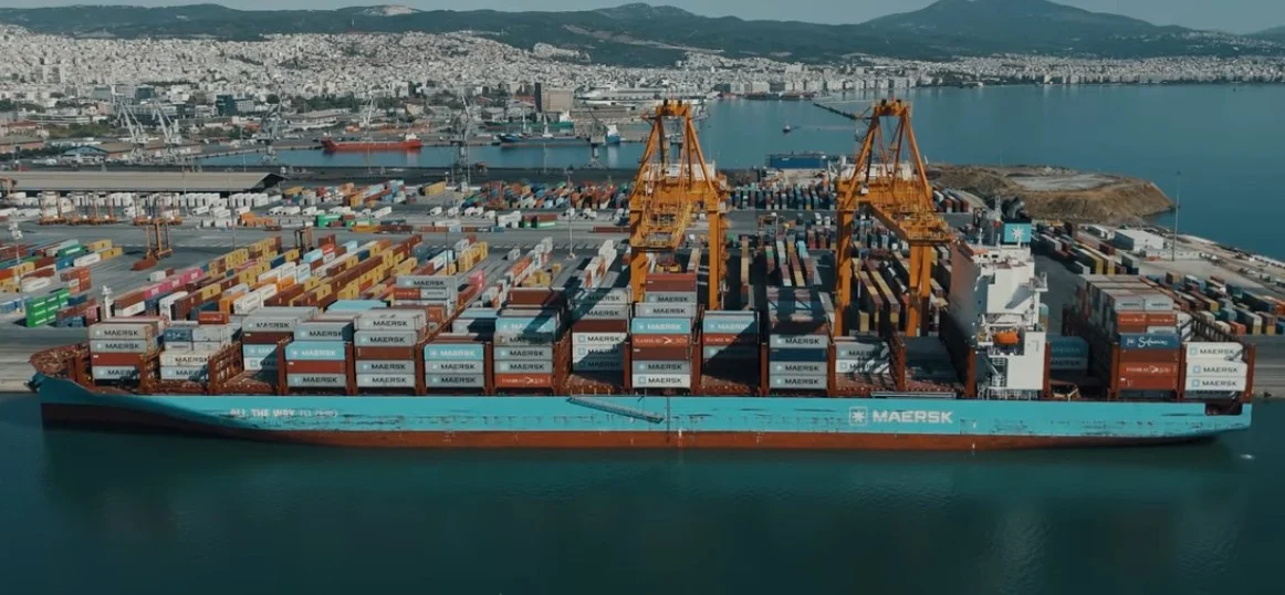 Υποδέχθηκε επιτυχώς το «πράσινο» νεότευκτο containership «Maersk Finisterre»
