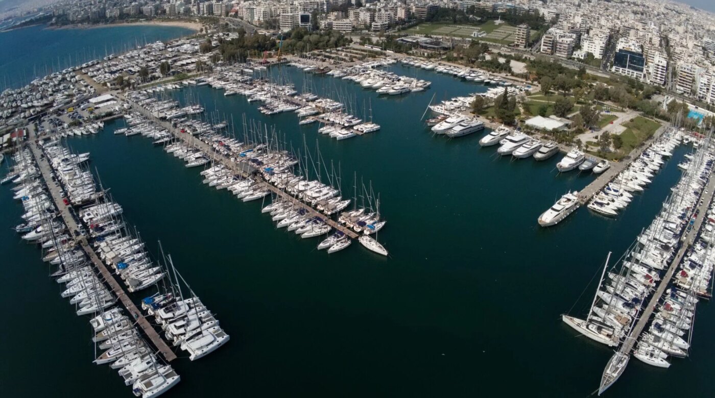 Στο ρελαντί, λίγο πριν πατήσει γκάζι