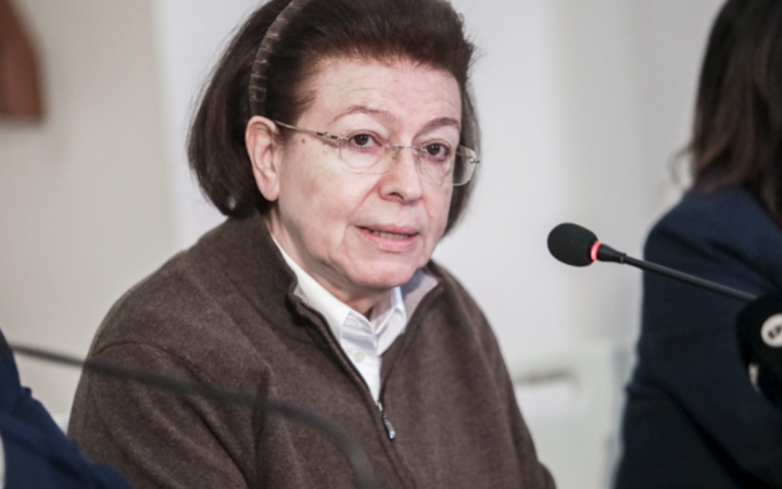 Μενδώνη για αφίσα με σημαία Βέρμαχτ στην Ακρόπολη: «Κακώς την επέλεξαν»