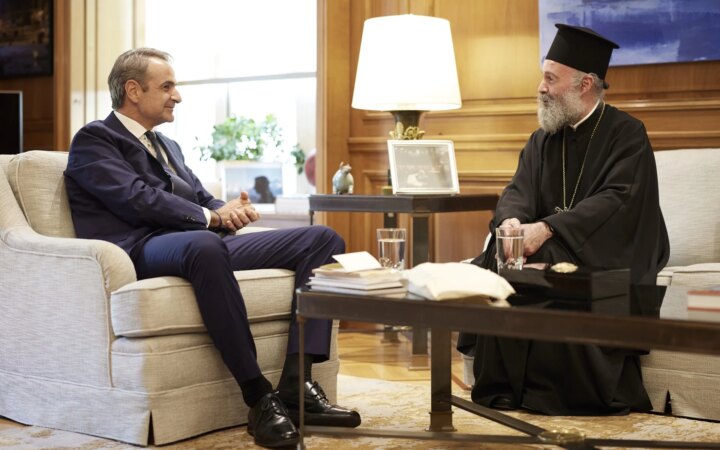 «Αμέριστη στήριξη στο έργο της Αρχιεπισκοπής»