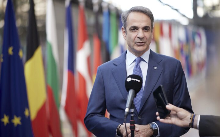 Μείωση τιμών ενέργειας και στήριξη νοικοκυριών και επιχειρήσεων θα ζητήσει ο Κ. Μητσοτάκης στη Σύνοδο Κορυφής
