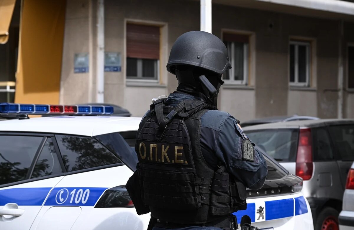Συνελήφθη 25χρονος διωκόμενος για βιασμό και αρπαγή ανηλίκου