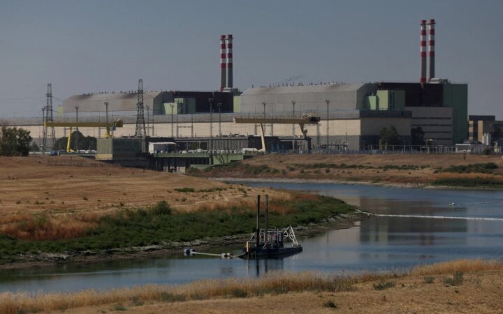 Η Ουγγαρία εξετάζει την αντικατάσταση της ρωσικής Rosatom από κύριο ανάδοχο για τον πυρηνικό σταθμό Paks