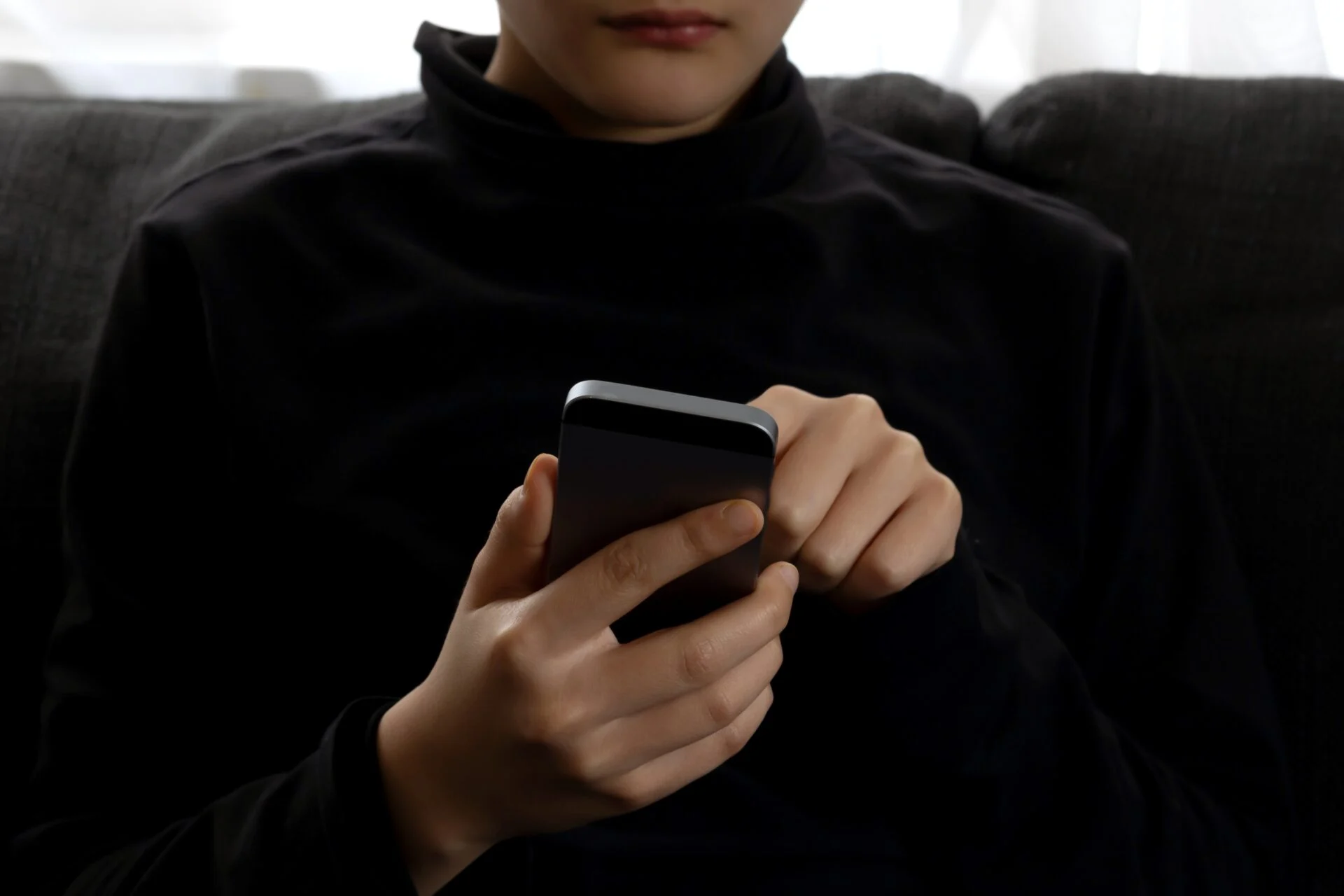 Όριο ηλικίας 15 ετών στα social media: Πώς θα ελέγχεται η ηλικία