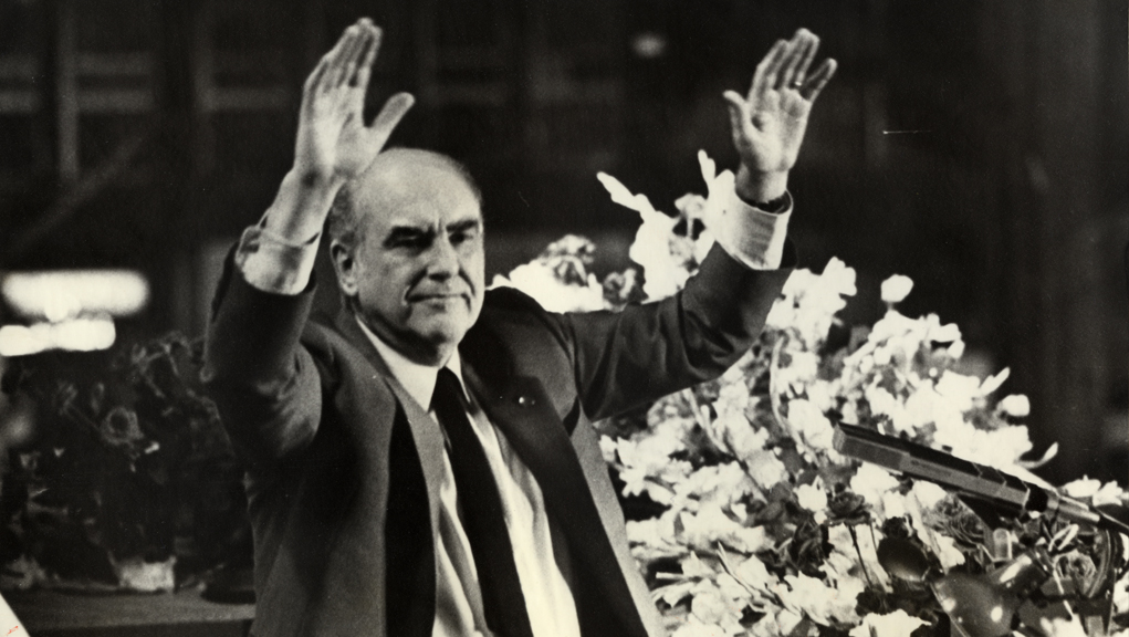 45 χρόνια από την ιστορική νίκη του ΠΑΣΟΚ το 1981